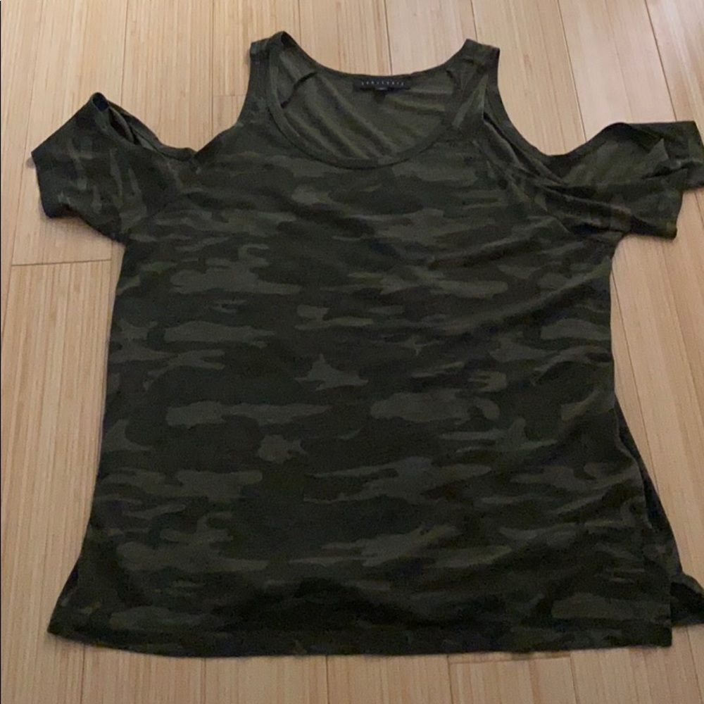 Sanctuary| Army cold shoulder t-shirt